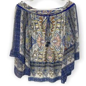 Analili beautiful cold shoulder bell sleeve blouse size XS/S